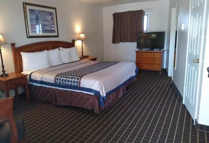 キングサイズベッドのスタンダードルーム, North Coast Inn