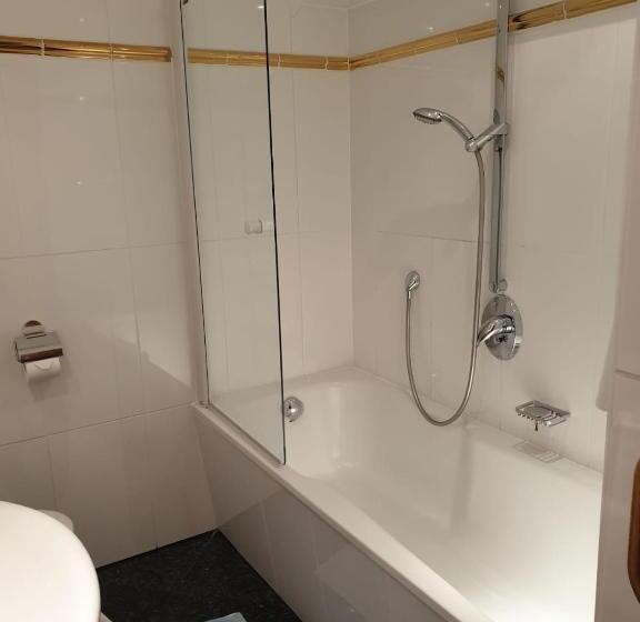 스탠다드 트리플 발코니 룸, Purner