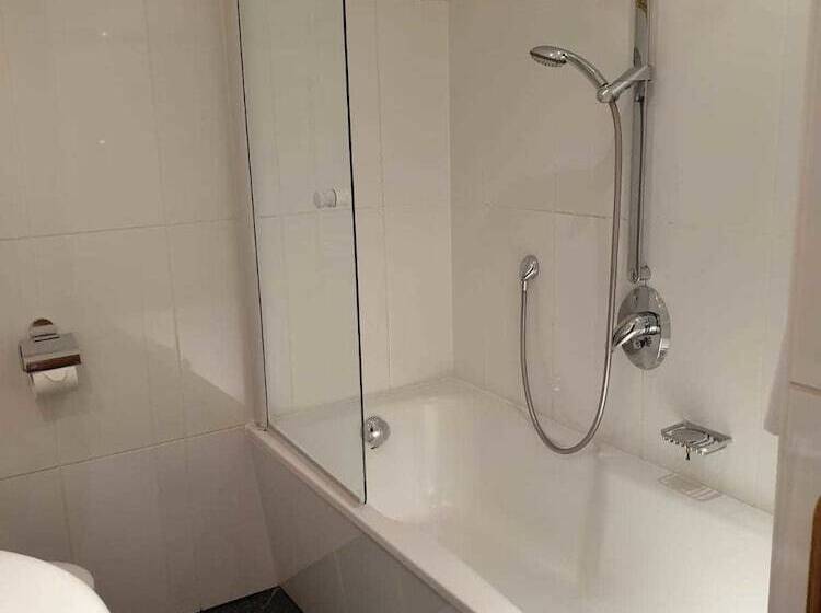 스탠다드 발코니 룸, Purner