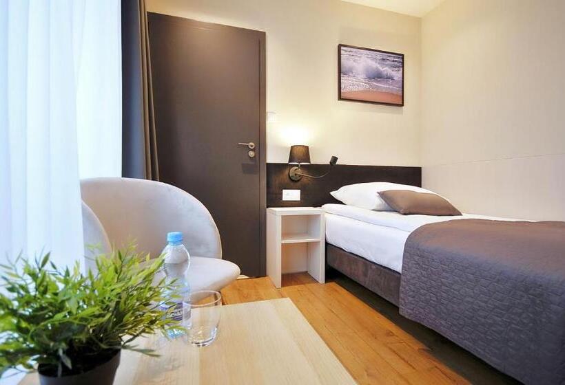 غرفة قياسية فردية, Relax