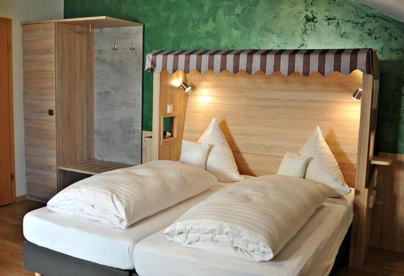 Номер Стандарт, Restaurant Burgerklause Tapken