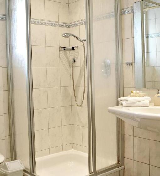 Номер Стандарт, Restaurant Burgerklause Tapken