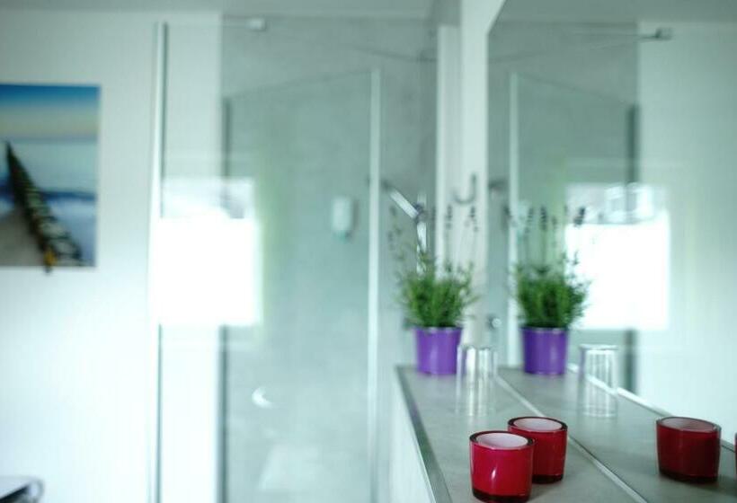 اتاق استاندارد یک نفره, St. Jobser Hof