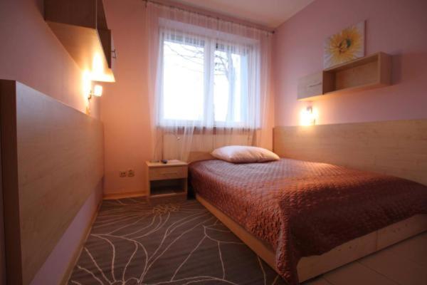 חדר סטנדרט עם מיטת קינג, Standard Delegacyjny Bed & Breakfast