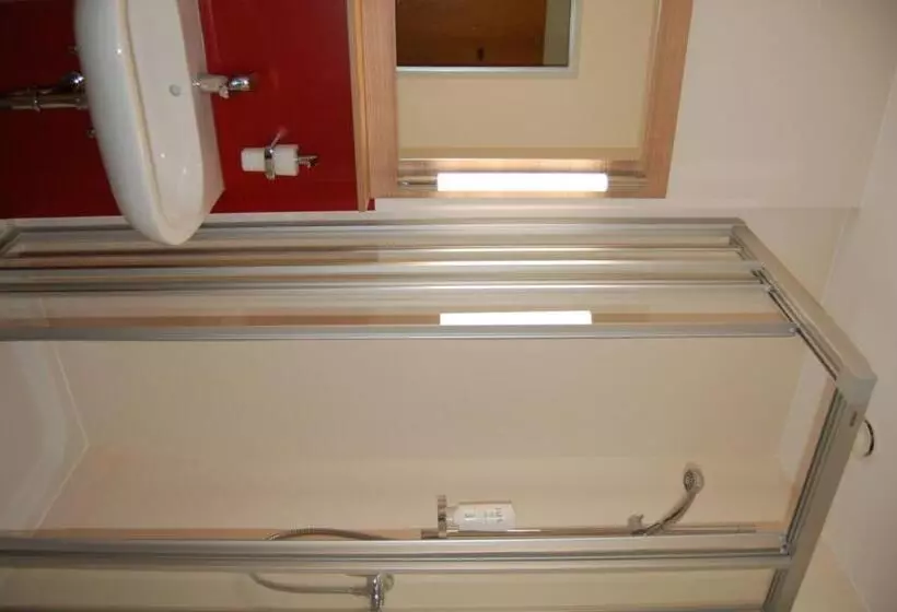 スタンダードルーム, Tagungshaus Regina Pacis