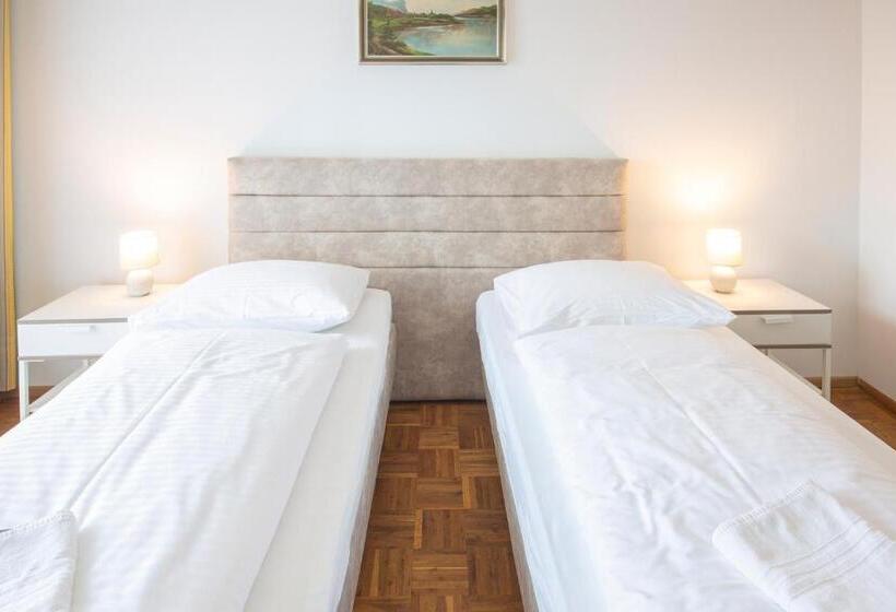 标准间带阳台, Tirolerhof