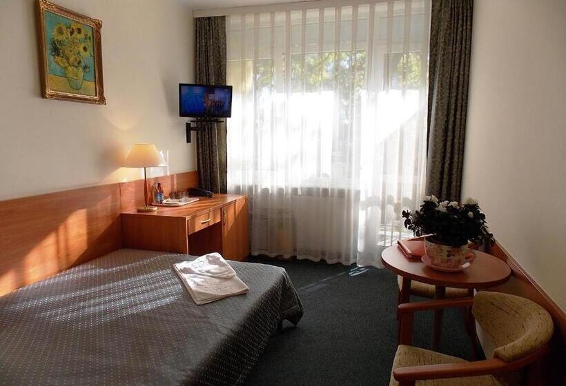 带阳台的标准单人间, Verano