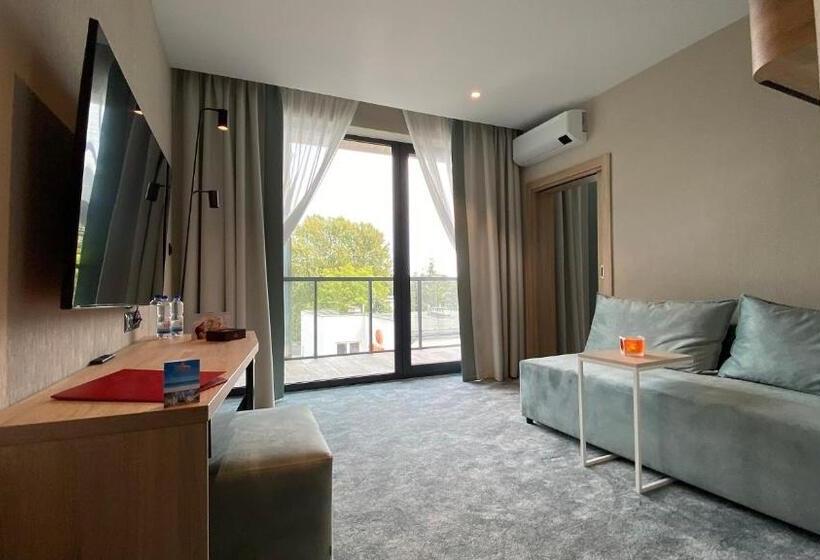 标准工作室, Verano