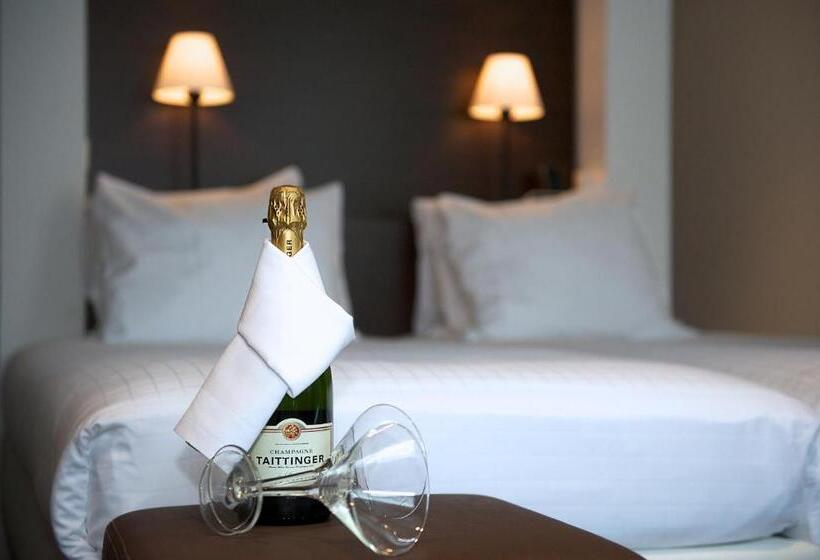 Standard Room with Spa Access, & Wellness Zuiver