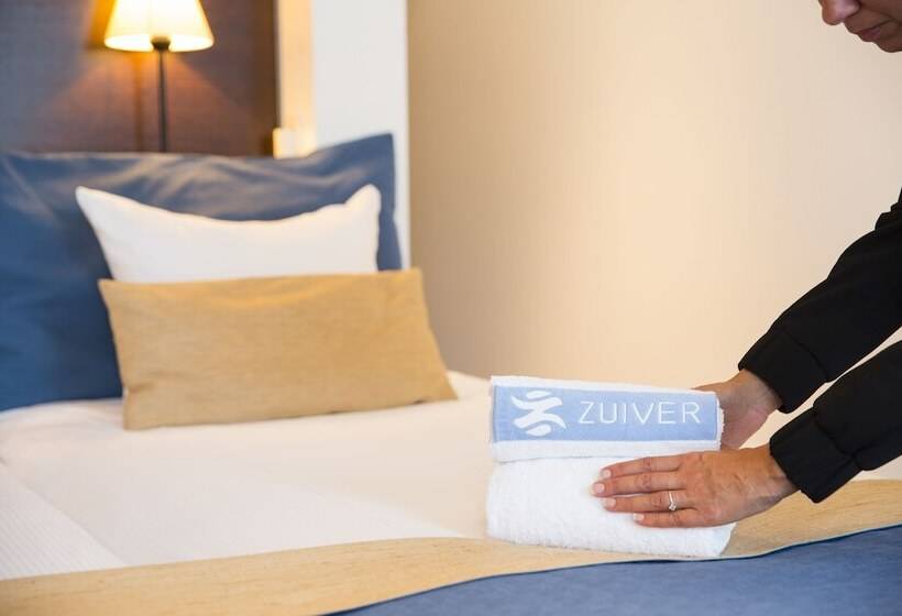 Standard Room with Spa Access, & Wellness Zuiver