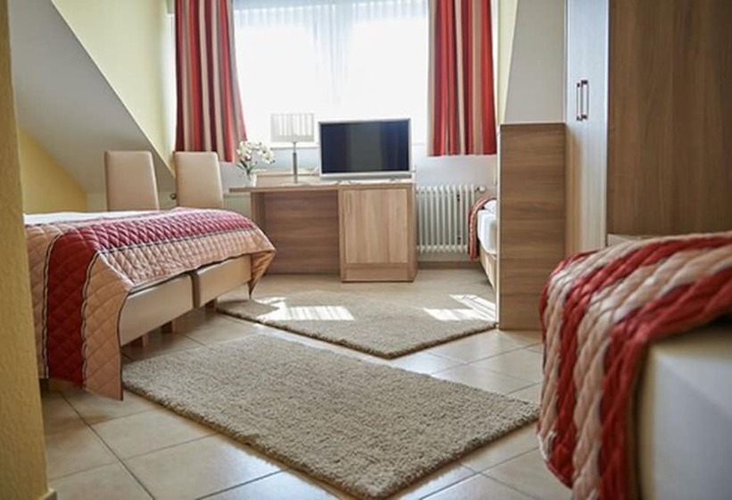 Habitación Cuádruple Estándar, Wendelstein