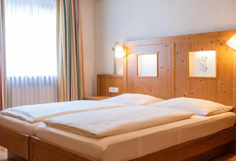 标准间, Zum Löwen