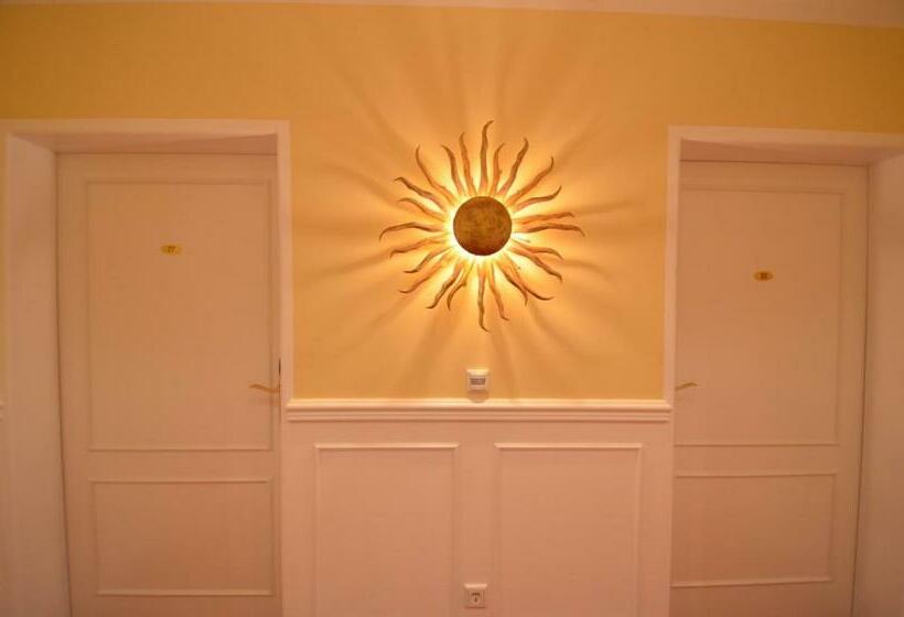 Номер Стандарт Индивидуальный, Landhaus Hotel Wolfratshausen