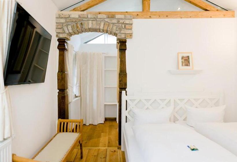 Номер Стандарт, Landhaus Hotel Wolfratshausen