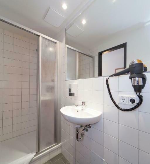 单人基本间, Mcdreams Hotel Wuppertal City