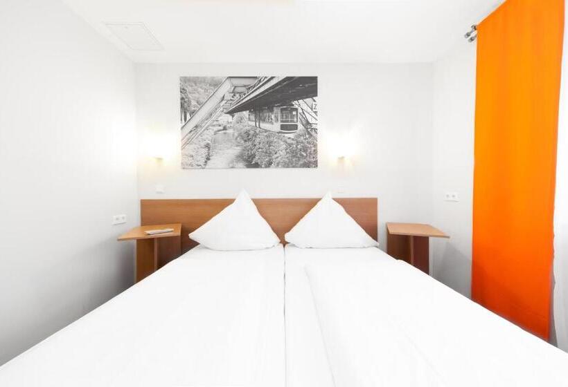 基本间, Mcdreams Hotel Wuppertal City