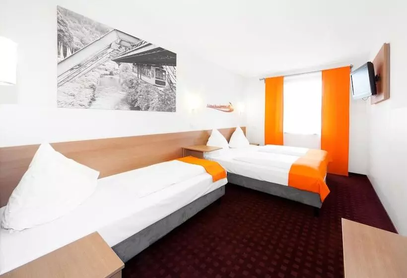 スタンダードトリプルルーム, Mcdreams Hotel Wuppertal City