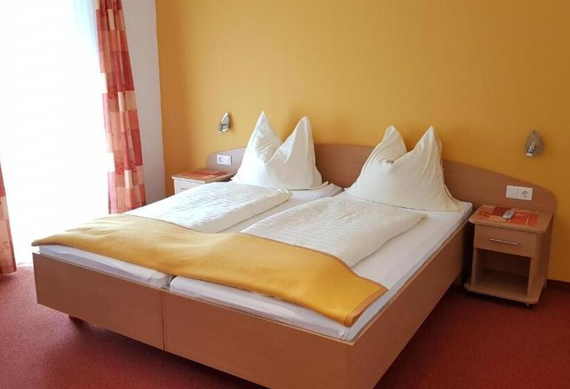 标准间带阳台, Roseggerhof