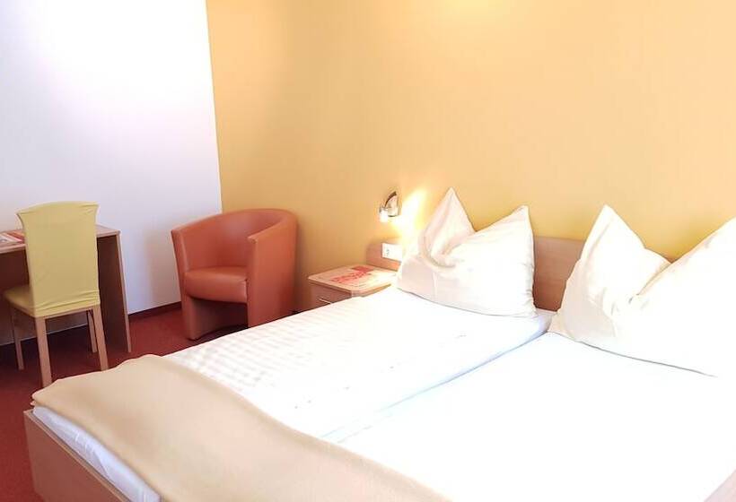 标准间, Roseggerhof