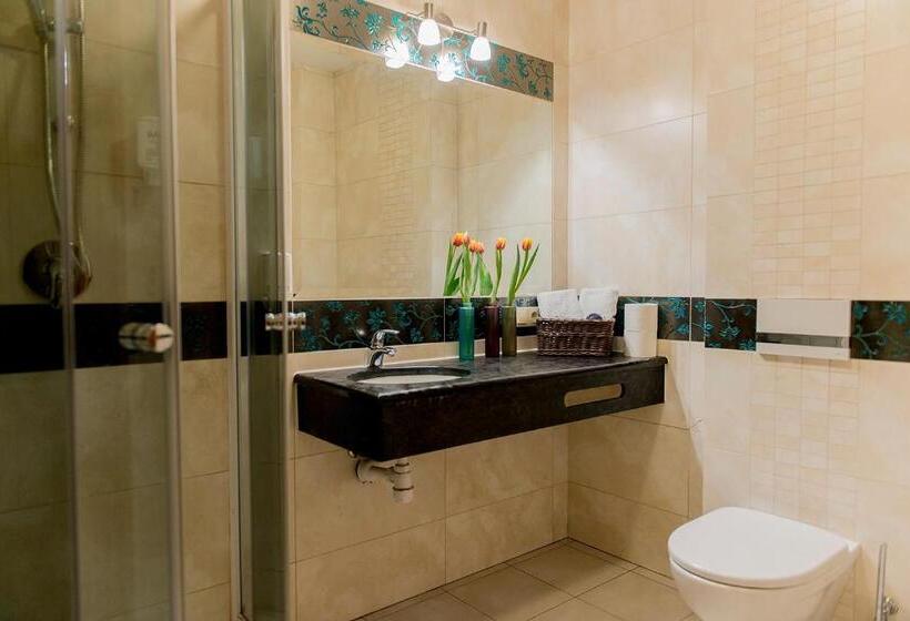 اتاق استاندارد, Villa P'alinka