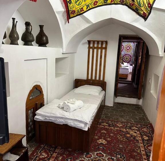 اتاق لوکس یک تخته, Mekhtar Ambar  Caravan Sarai Xix