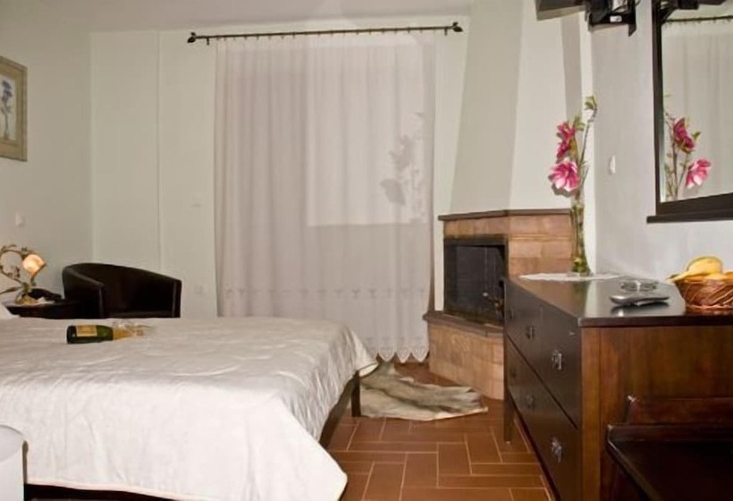 Quarto standart cama de casal, Artemis Kallisti