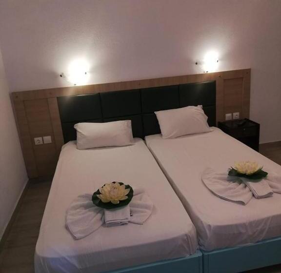 اتاق لوکس با بالکن, Gouvia House Luxury Apartments