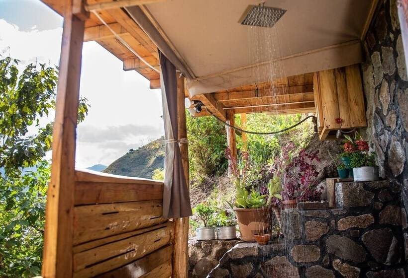 هزینۀ خدمات رفاهی بیشتر, El Picnic Atitlán