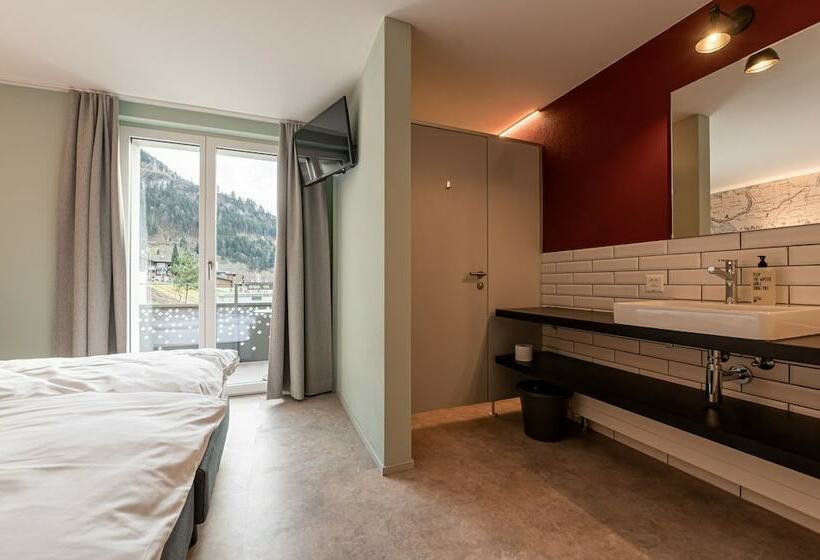 Семейный Номер, Emma S Hotel Bed & Breakfast Self Check In