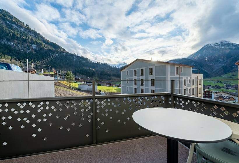 Семейный Номер, Emma S Hotel   Bed & Breakfast Self Check In