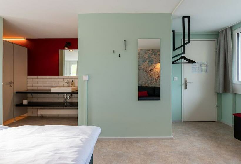 Семейный Номер, Emma S Hotel Bed & Breakfast Self Check In