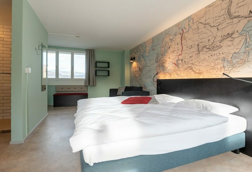 Семейный Номер, Emma S Hotel Bed & Breakfast Self Check In