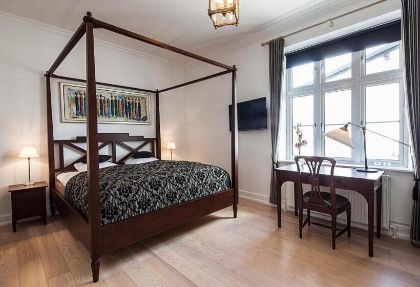 Номер Superior, Kragerup Gods