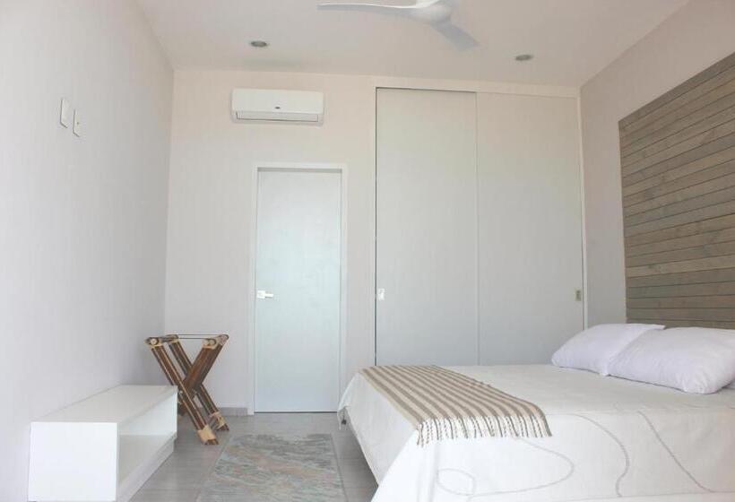 Quarto Superior Cama King, La Casa Cielo