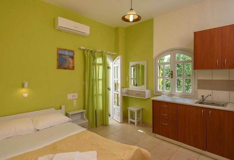 Standardzimmer mit Meerblick & Balkon, Kiklamino