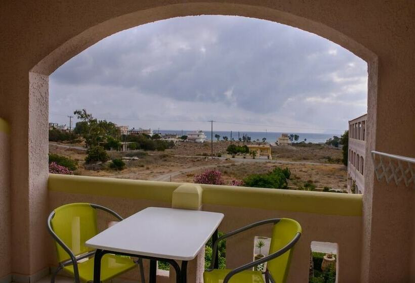 Standardzimmer mit Meerblick & Balkon, Kiklamino