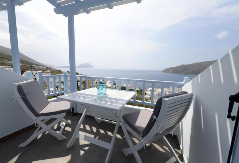 海景豪华三人间, The Big Blue