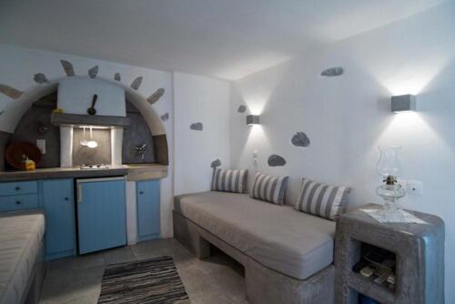 家庭套房, The Big Blue