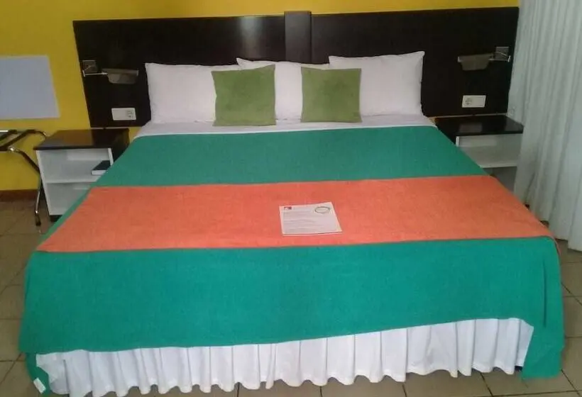 اتاق استاندارد با تخت دوبل, Residence Inn Nickerie