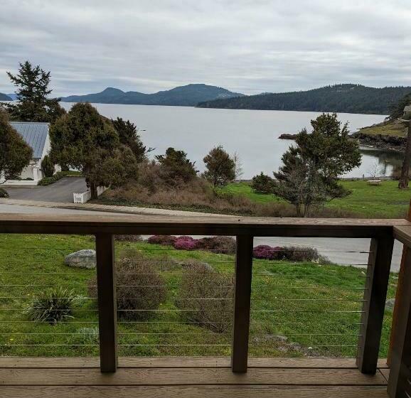 Апартаменты 2 Спальни Вид на Море, The Landmark Inn On Orcas Island
