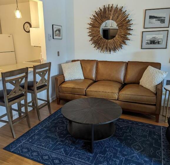 شقة 3 غرف, The Landmark Inn On Orcas Island