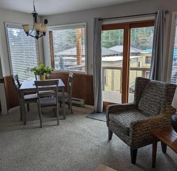 2ベッドルームアパートメント, The Landmark Inn On Orcas Island