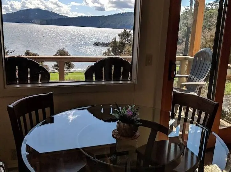 海の見える1ベッドルームアパートメント, The Landmark Inn On Orcas Island