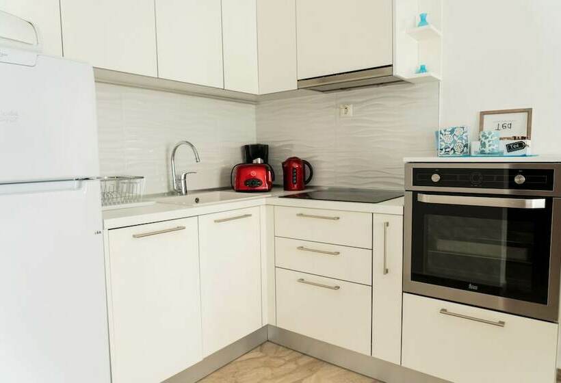 דירת קומפורט חדר שינה 1, Zennova Aelia Apartments 6