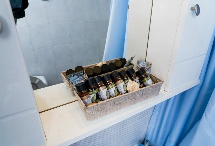 דירת קומפורט חדר שינה 1, Zennova Aelia Apartments 6