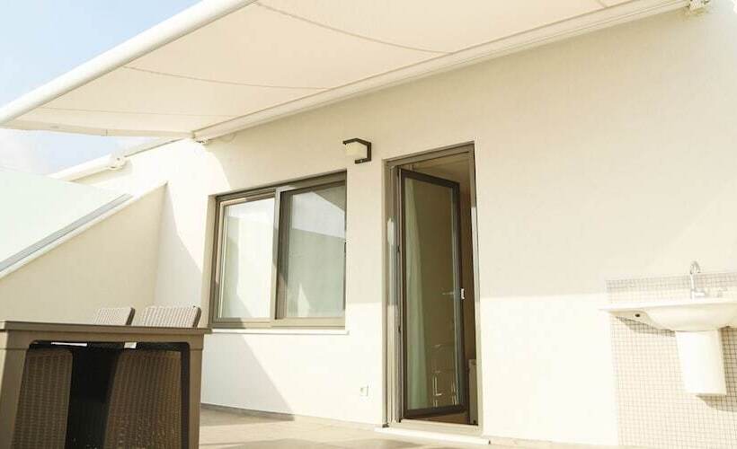 复式房间, Korfez Termal