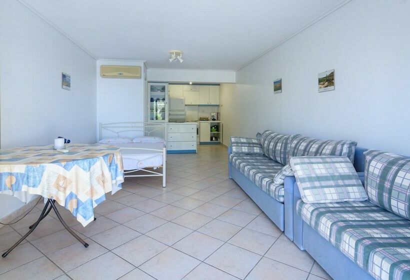 패밀리 스튜디오, Aliki Studios