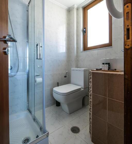 스탠다드 룸 측면 바다 전망, Cyrenia Guesthouse