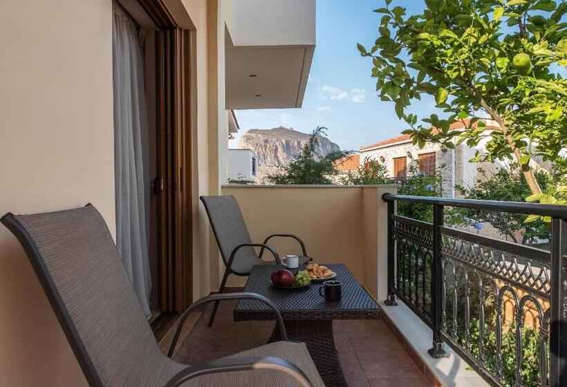 발코니가 있는 스위트, Cyrenia Guesthouse