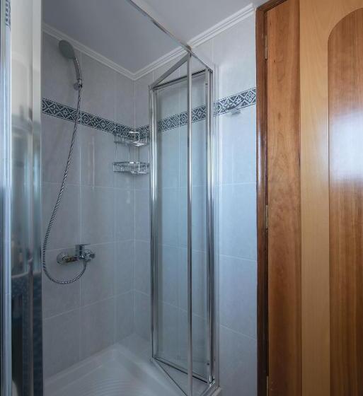 발코니가 있는 스위트, Cyrenia Guesthouse